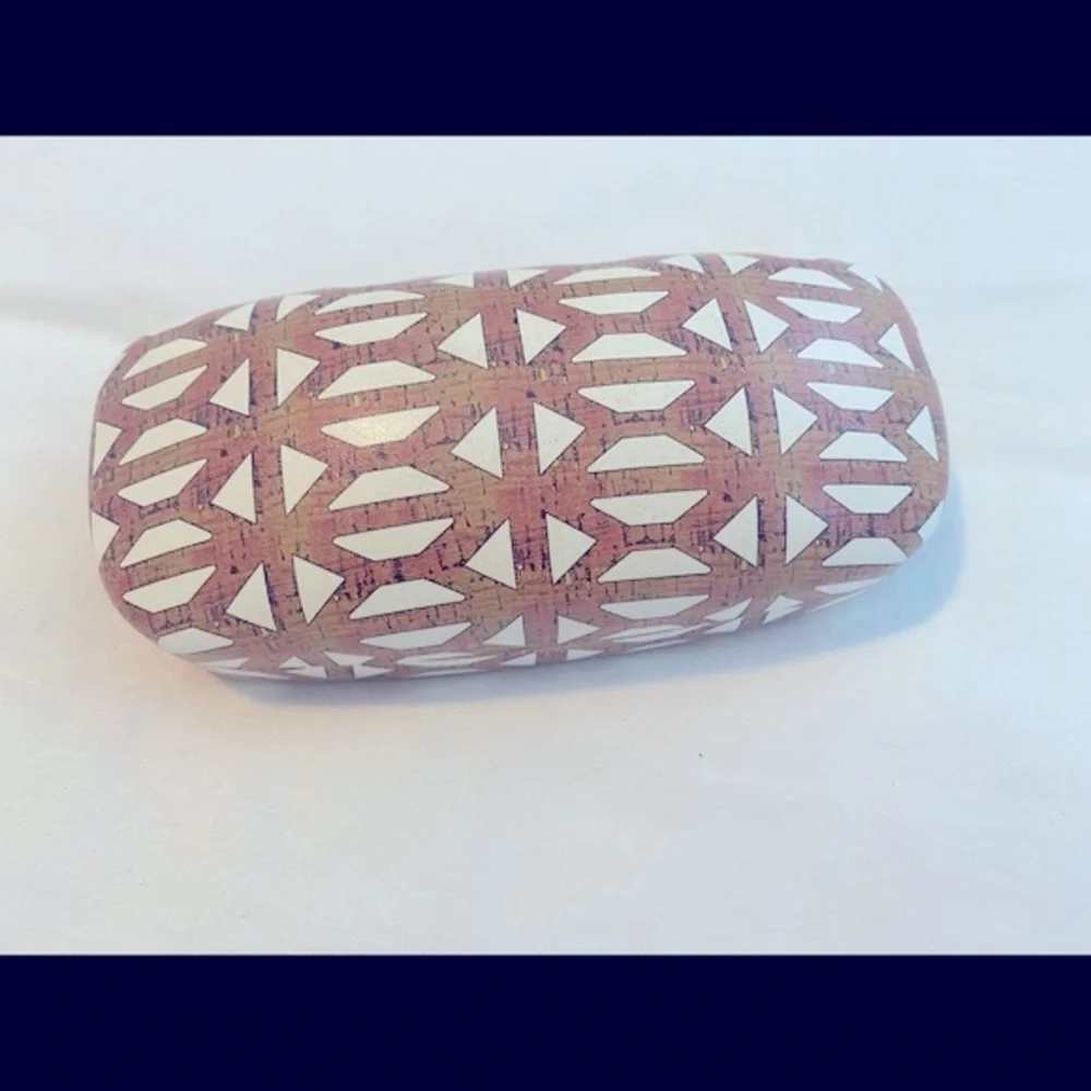 Stella & Dot Hello Sunshine Sunglass Case